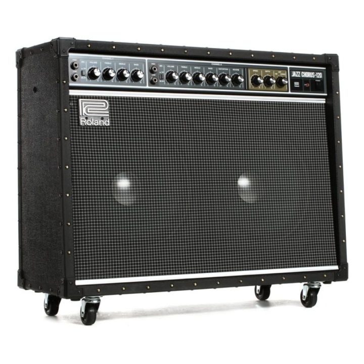 Roland JC-120 2x12 Jazz Chorus Guitar Amplifier