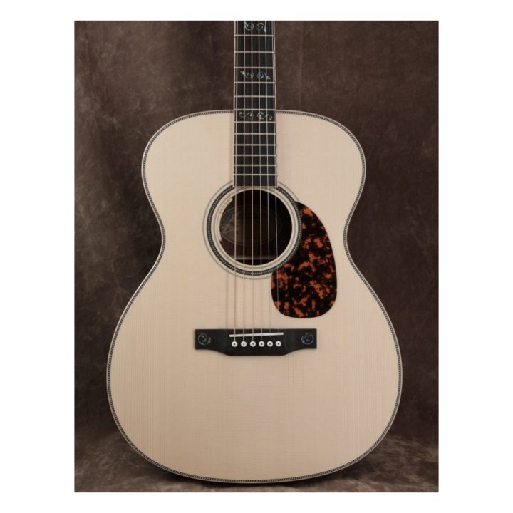 Larrivée OM-40E Special Deluxe Bhilwara Moon Spruce Acoustic Electric